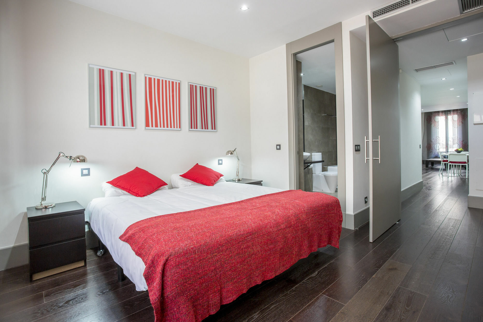 Gran Via Suites Madrid Exteriör bild